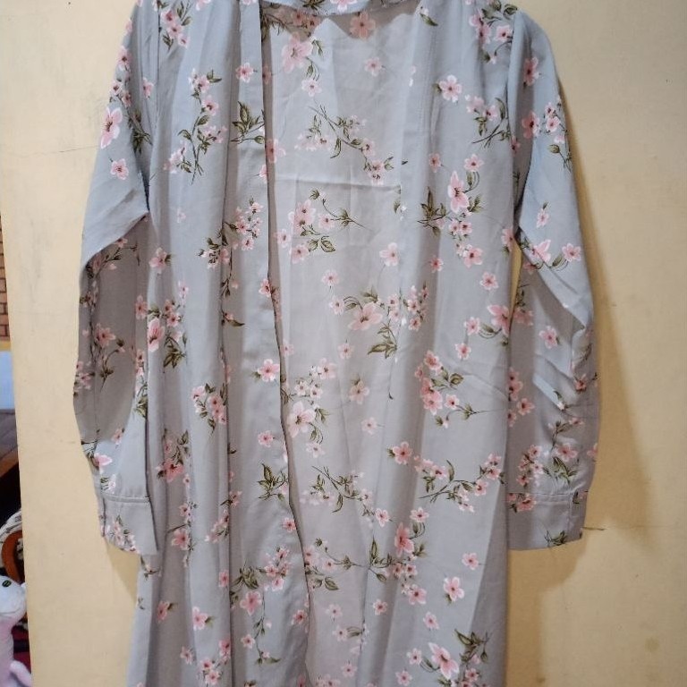 Outer bunga abu"/Outer Cewek panjang/Outer Preloved