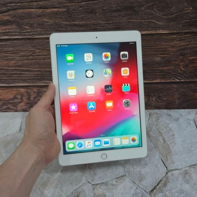 APPLE IPAD 6 32GB WIFI ONLY EX GARANSI RESMI