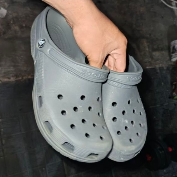 (bisa nego) sendal crocs ori second