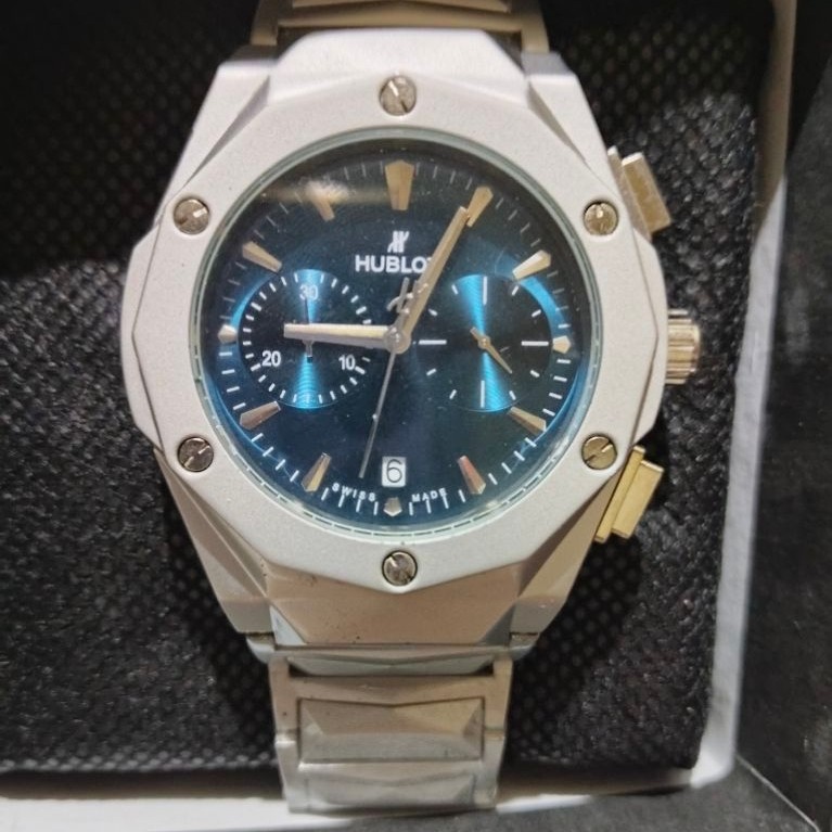Jam Tangan Pria HUBLOT Chronograph Tali Logam Dial Biru Tampilan Sport