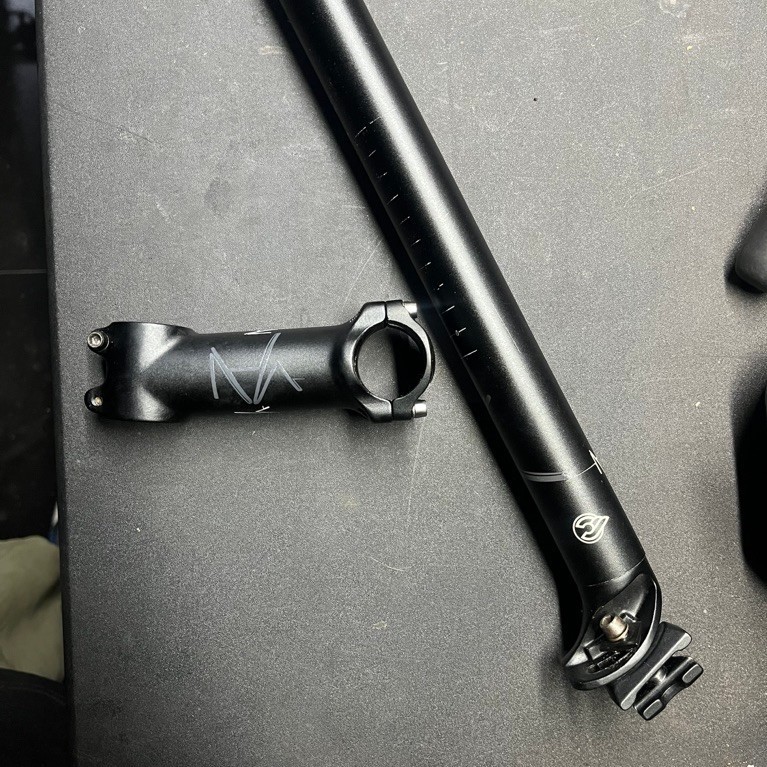 stem dan seatpost cinelli vai
