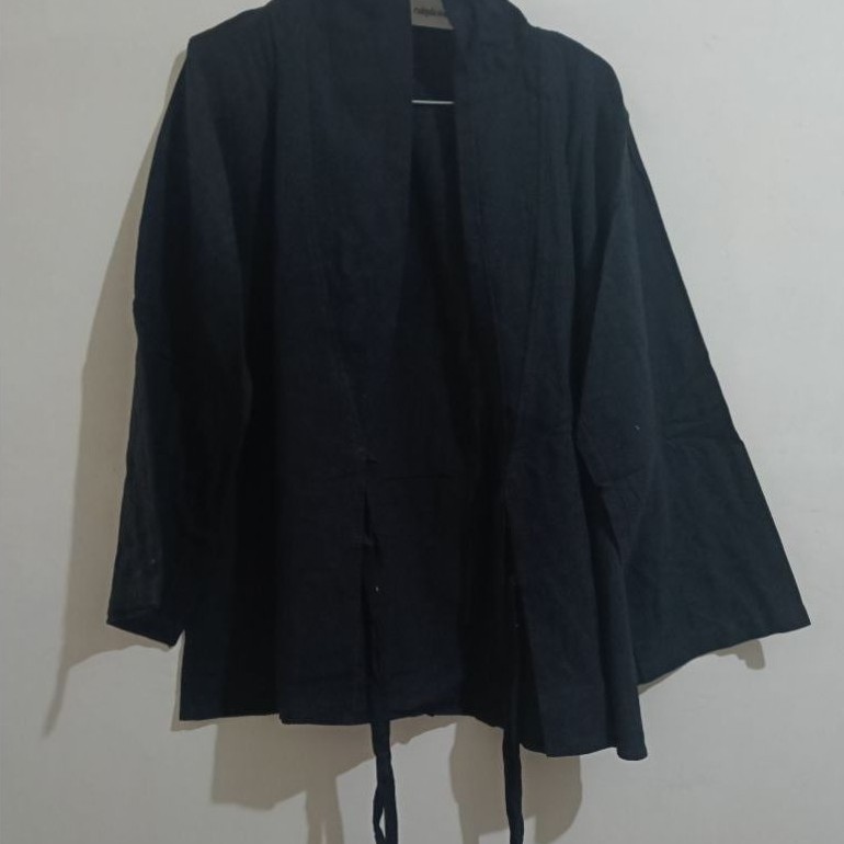 OUTER BLAZER HITAM RUBYLICIOUS PRELOVED