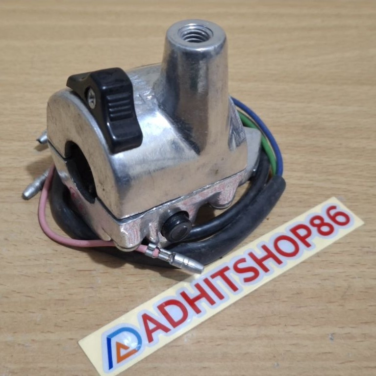 HOLDER KIRI  V75 SAKLAR KIRI  V75 V 75