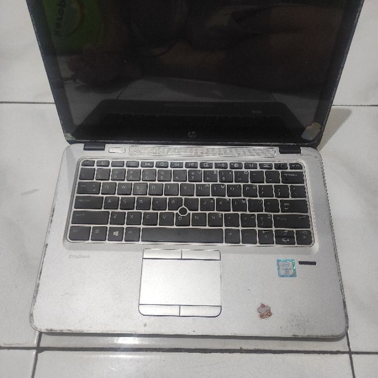 laptop hp Elitebook 820 G3 layar sentuh