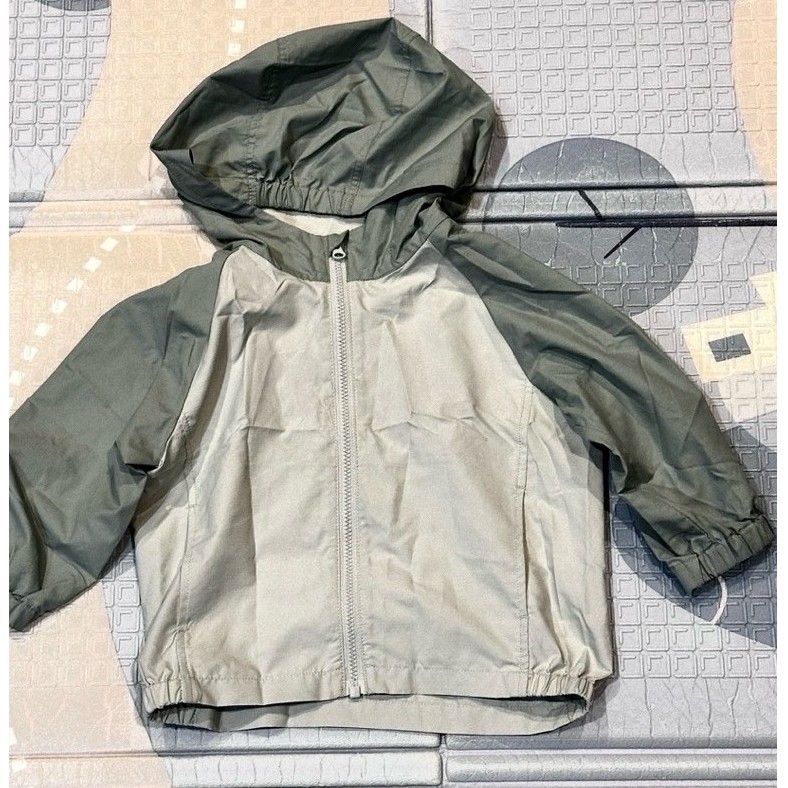 [ORI PRELOVED] UNIQLO Baby Jacket Parka Saku UV Protection Pocketable | Jas hujan anak bayi balita u