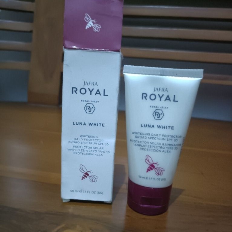 Sunscreen JAFRA Luna White SPF30 50ml
