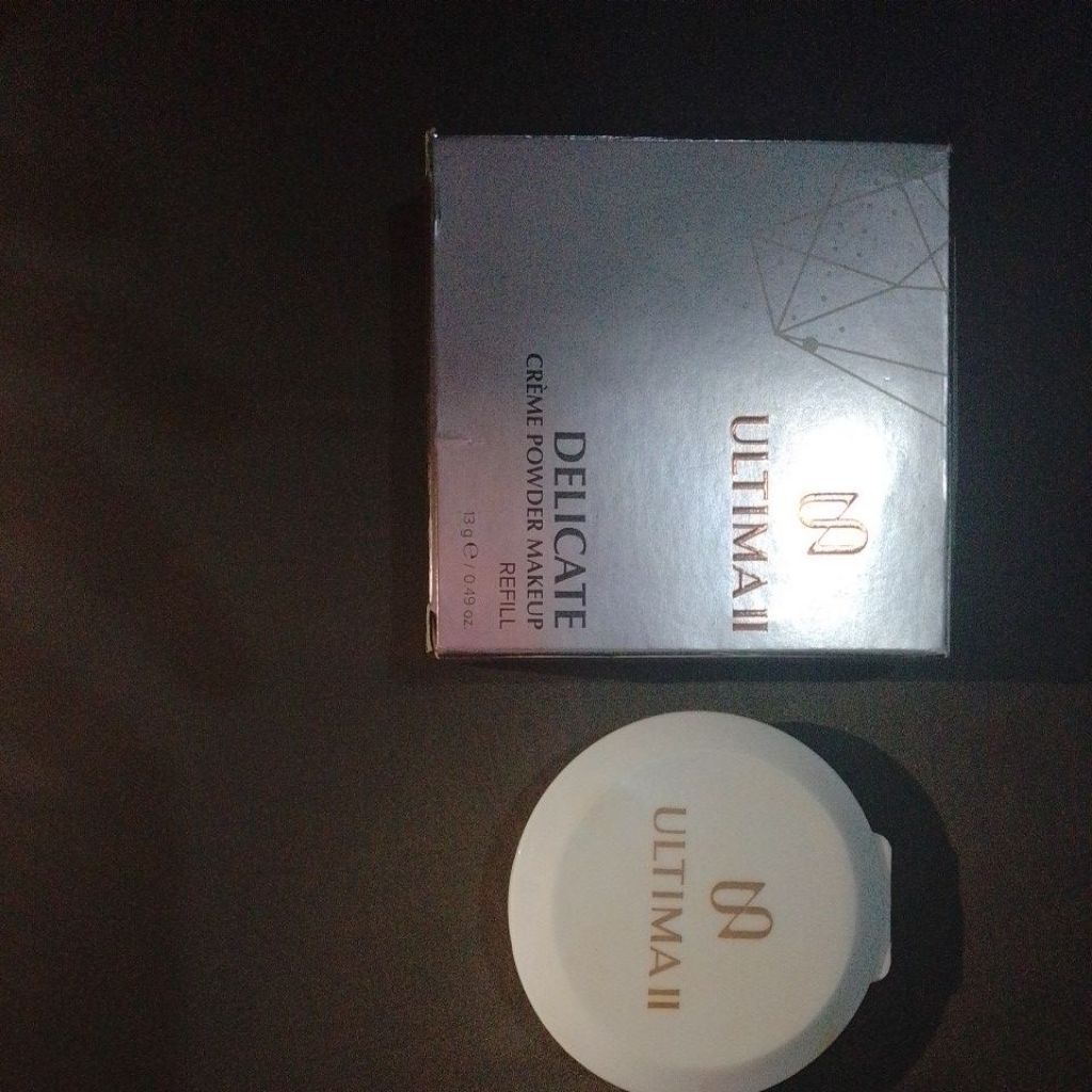 ULTIMA II Delicate Creme Powder Makeup / Ultima II Pressed Powder