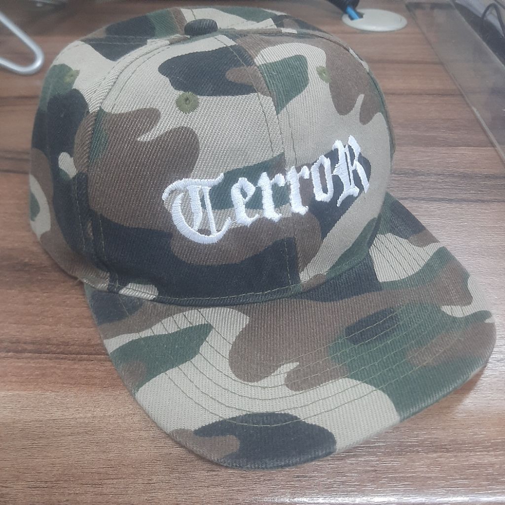 TOPI SNAPBACK TERROR HARDCORE