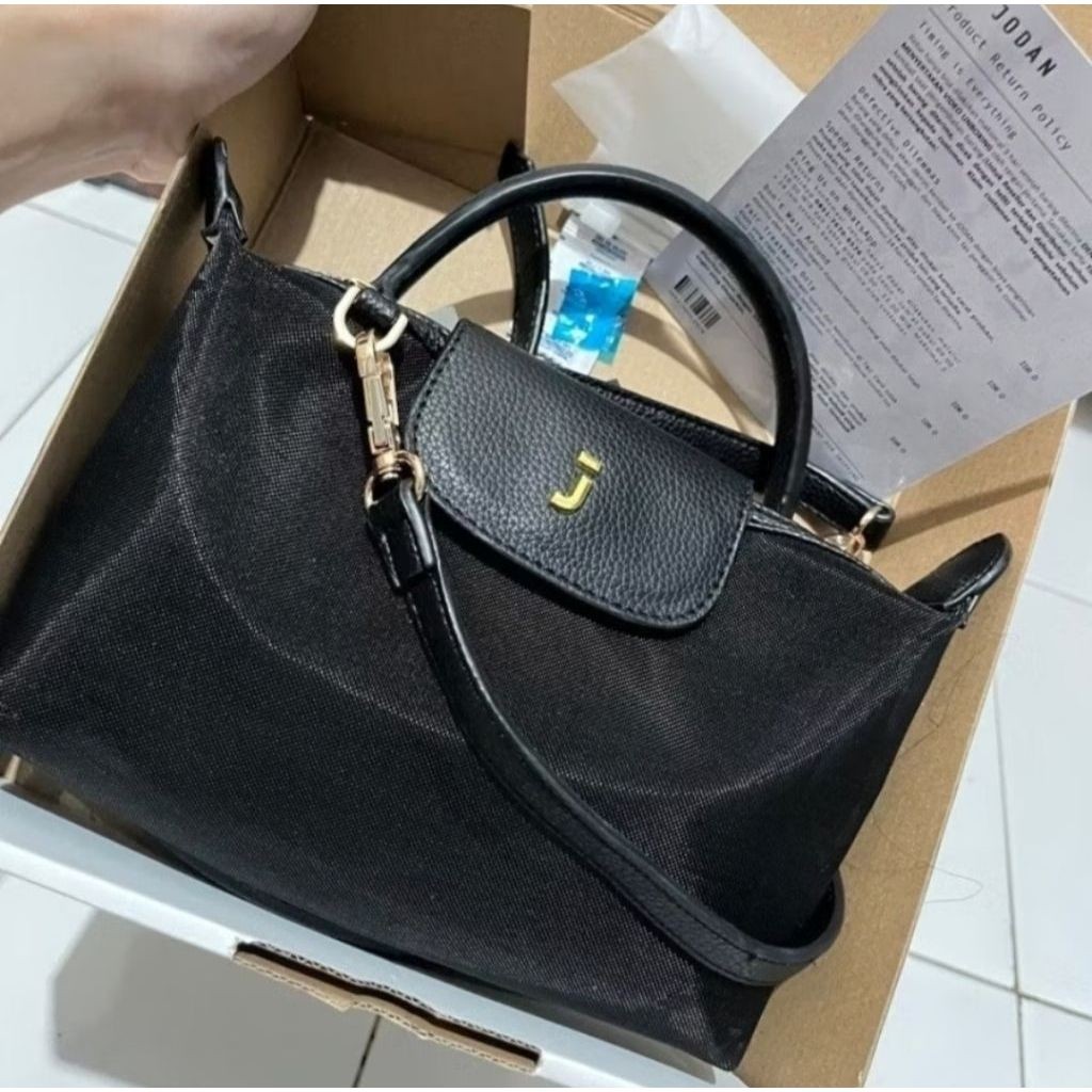 PL Tas by Jodan Hitam