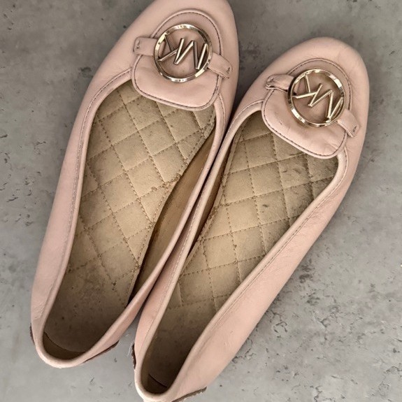 PL Michael Kors Lillie Pink size 8