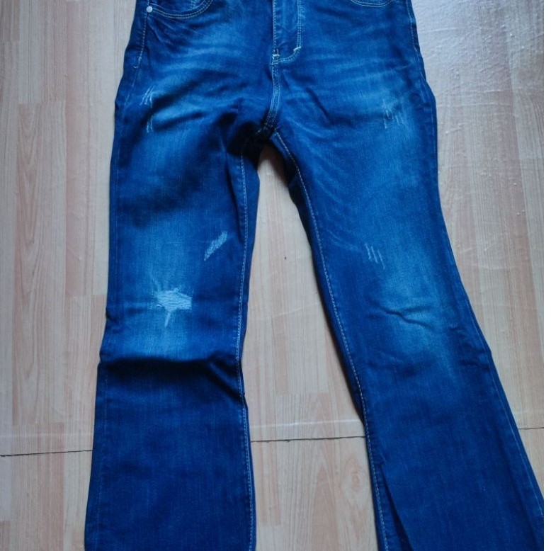 preloved jeans evodom//celana cutbray//celana rawis//celana wanita rawis//celana lucu//celana virall