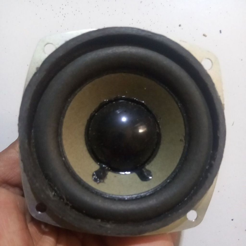 1 pcs speaker subwoofer polytron bekas copotan 4 ohm 8 watt