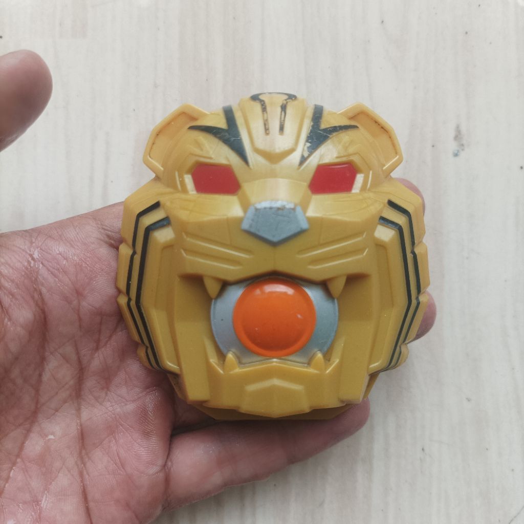 Original Bandai Emblem Bima Satria Garuda Torga Mainan Action Figure