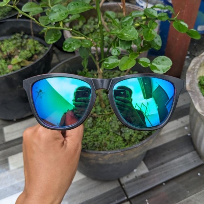 Kacamata Oakley Frogskins Classic OO9013 Original