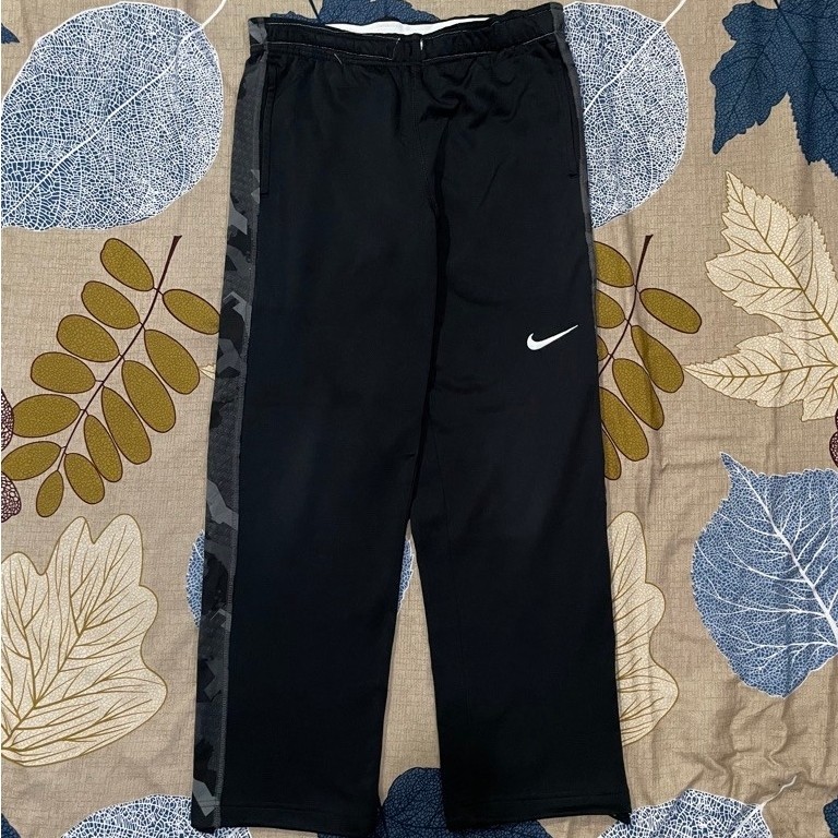 Sweatpants Nike Therma-fit Camo