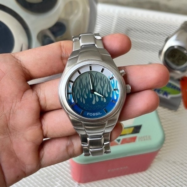 Vintage FO*SIL BIG TIC FLAME WATCH, jam FO*SIL BIGTIC flame, Not N*ke triax, not jam oakley, jam Y2k