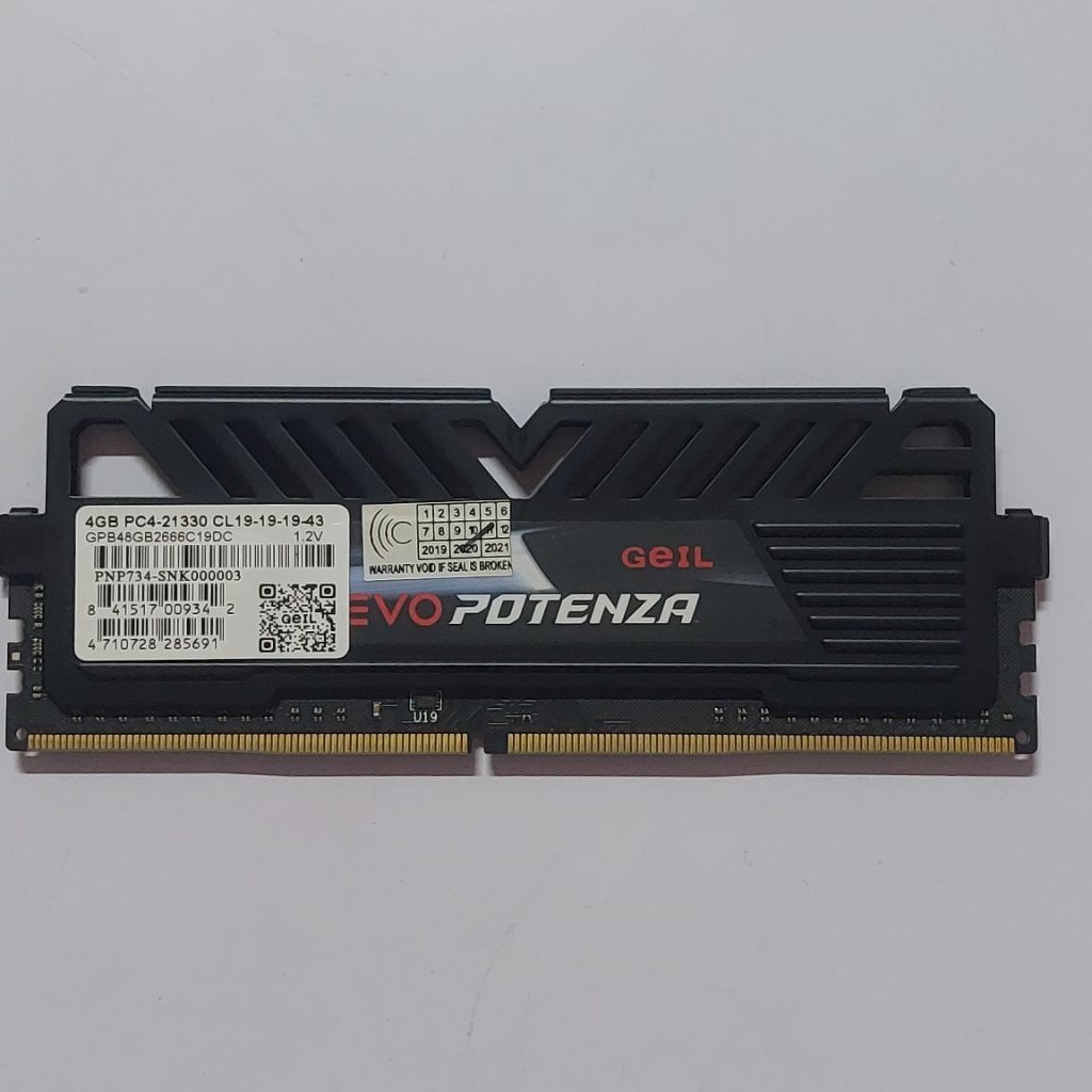 Memory Ram GAMING PC DDR4 4 GB PC4-2666 GEIL EVO POTENZA