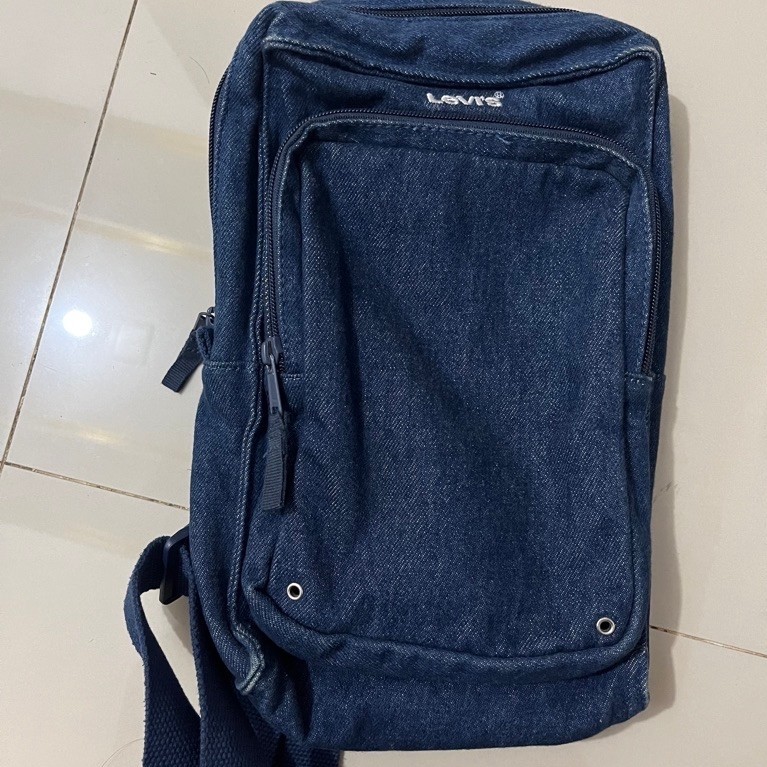 Levi’s Sling Bag Original