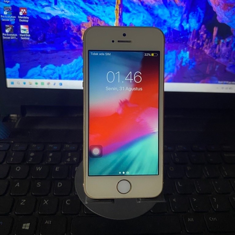 Iphone 5s 32Gb White Gold Second Original