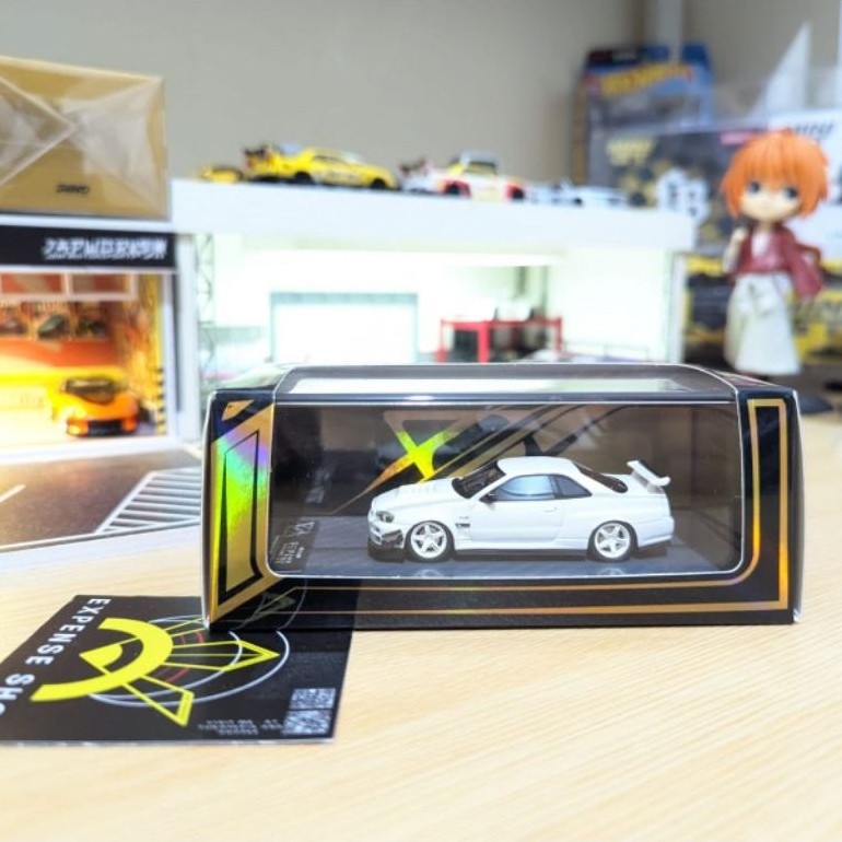 Error 404 Nissan Skyline GTR-R34 White Limited 299pcs