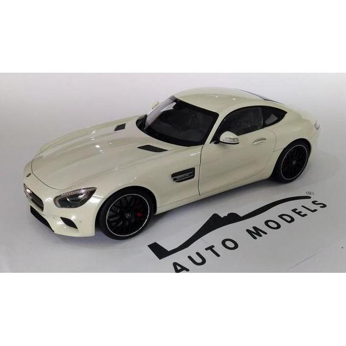 AUTOART MERCEDES BENZ AMG GT S DIAMOND WHITE AU1NDO