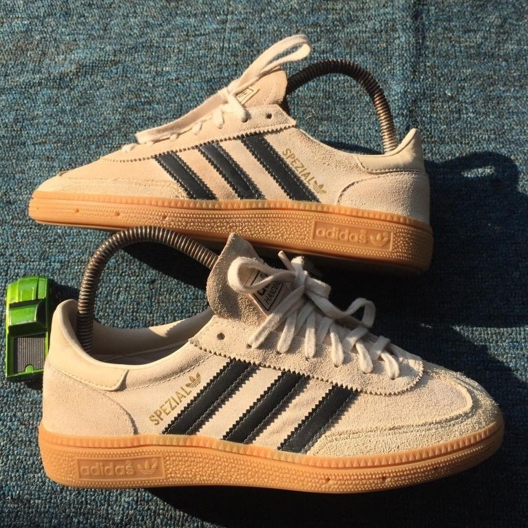 Adidas spezial original