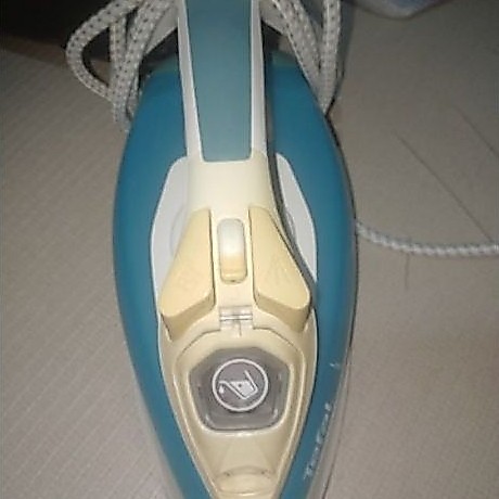 setrika uap tefal