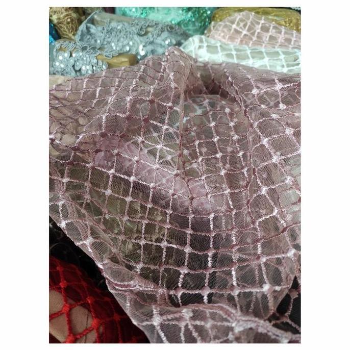 Kain Tile Kotak Bordir _ Bahan Tile Kotak Bordir (Harga Per 0,5 Meter)