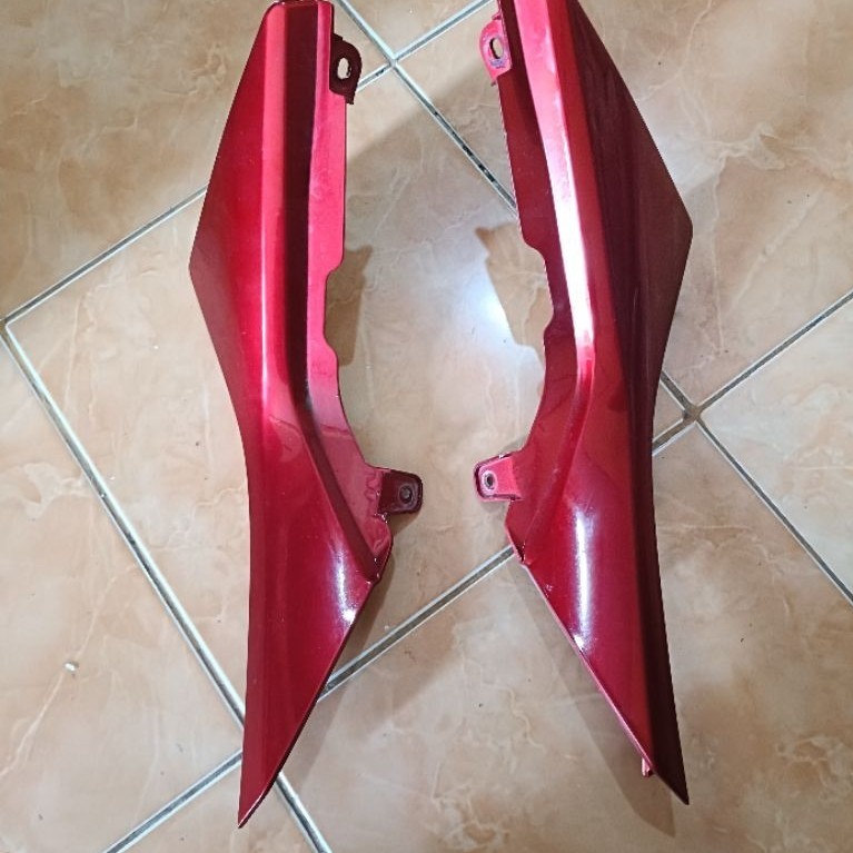 Cover aki bodi samping Xabre