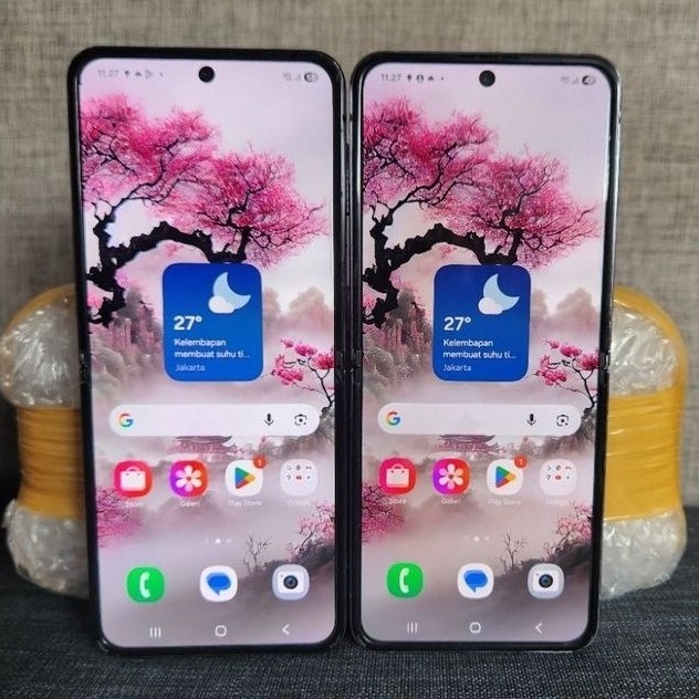 SAMSUNG Z FLIP 4 5G RAM 8/512 GB SECOND