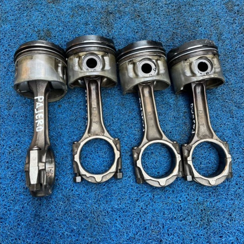 Piston Pajero Sport 4D56U