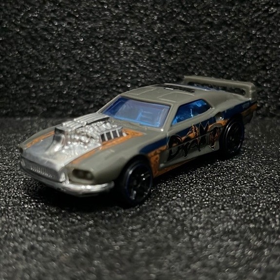 hot wheels rivited drax GoTG mulus - mobil balap