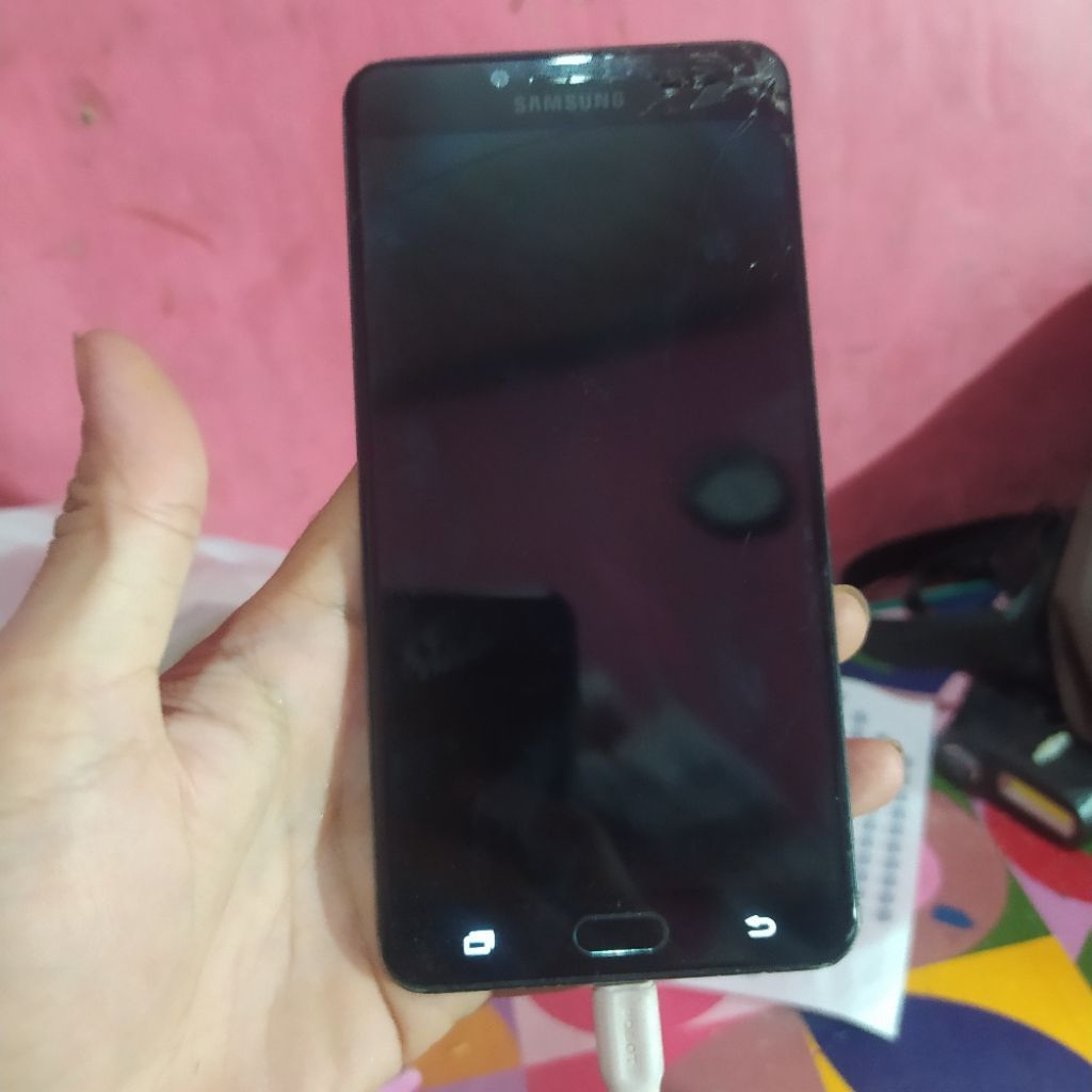 samsung C9 pro c900f minus lcd mesin normal tested