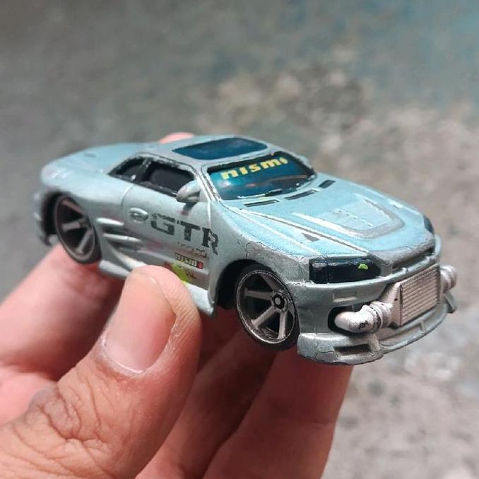 DIECAST LOOSE DIECAST JDM KENTOYS NISSAN GTR NISMO SKYLINE R34 KAYANYA SKALA 1:43AN