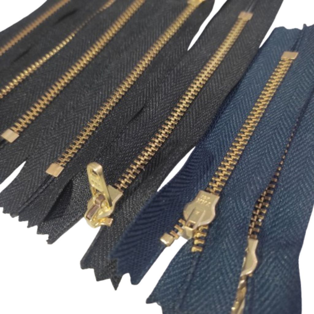 Retseleting Celana Jean Kuningan Ykk