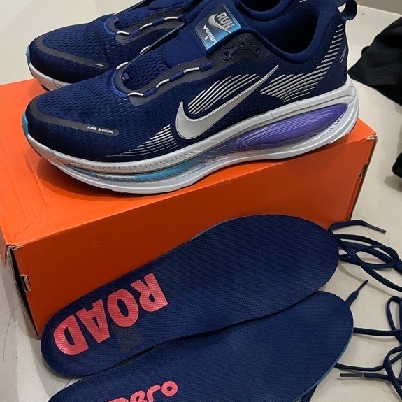 Nike Vomero 18