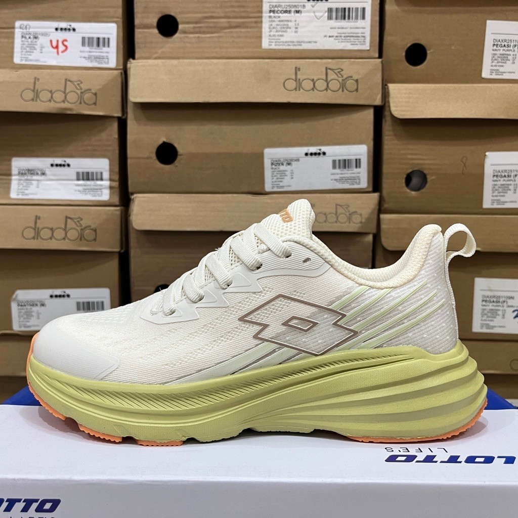 Sepatu Lotto Flynn Running Shoes Womens - Beige