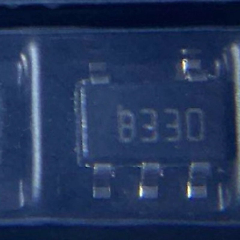 5pslot B330 4A2D LD3985M33R New Genuine Produt SOT235