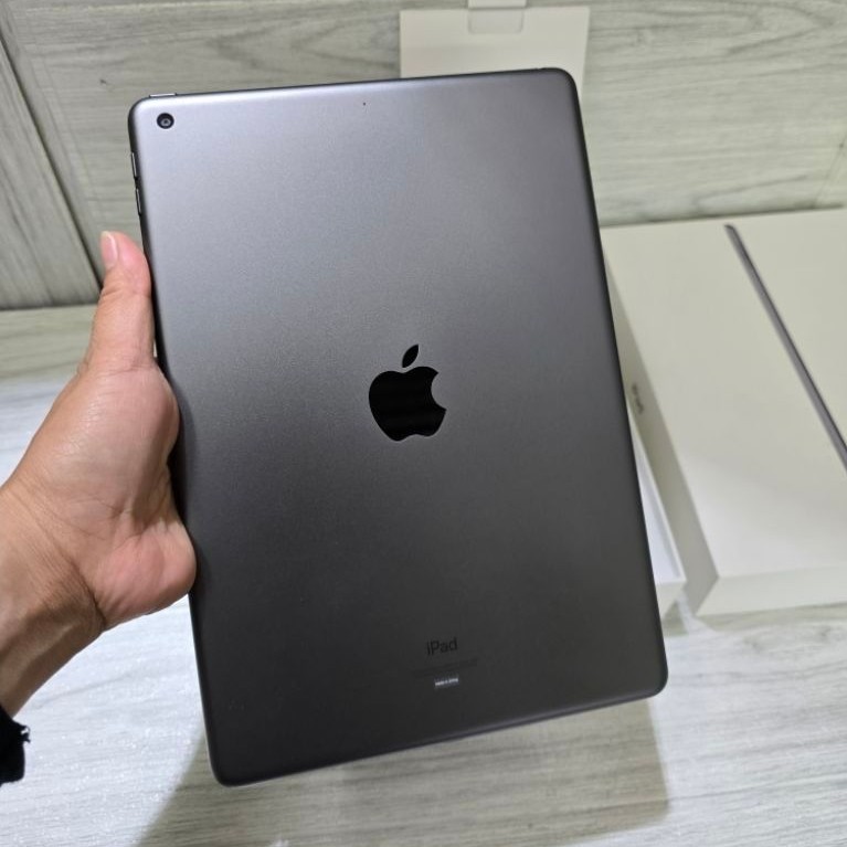 IPAD 9 256GB WIFI RESMI IBOX MULUS FULLSET
