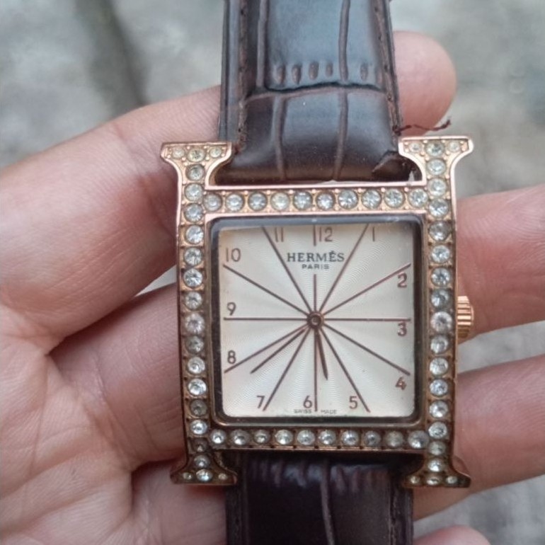 jam tangan cantik fashion H3rm35 second bekas non ori