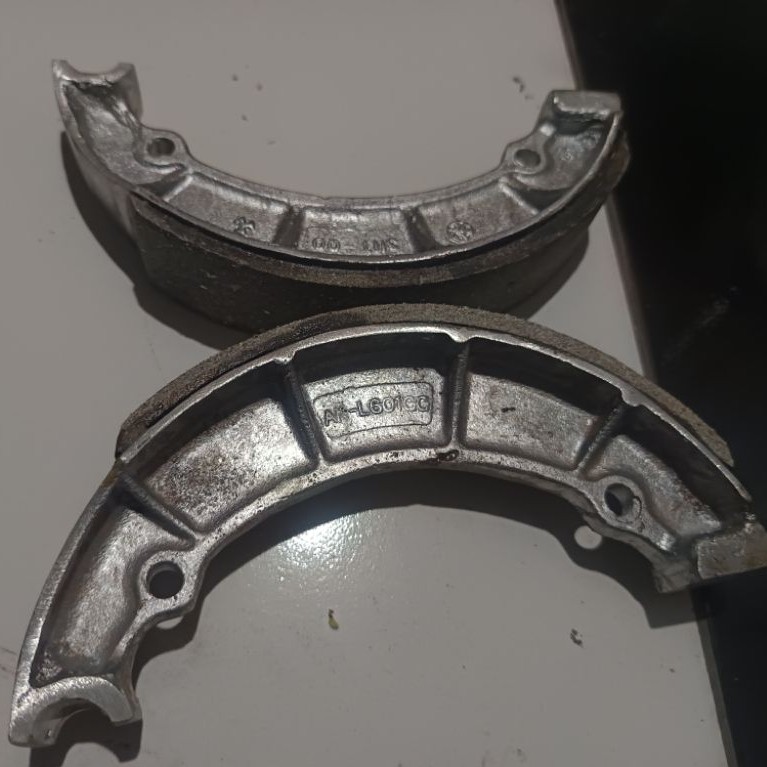 kampas rem depan yamaha sr400/sr500/xs650