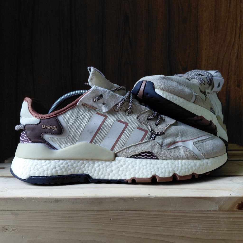 Size 44/280 | Sepatu Pria Branded 4D1D45 Nite Jogger Cream | Sport Sneakers, Running | Second Prelov