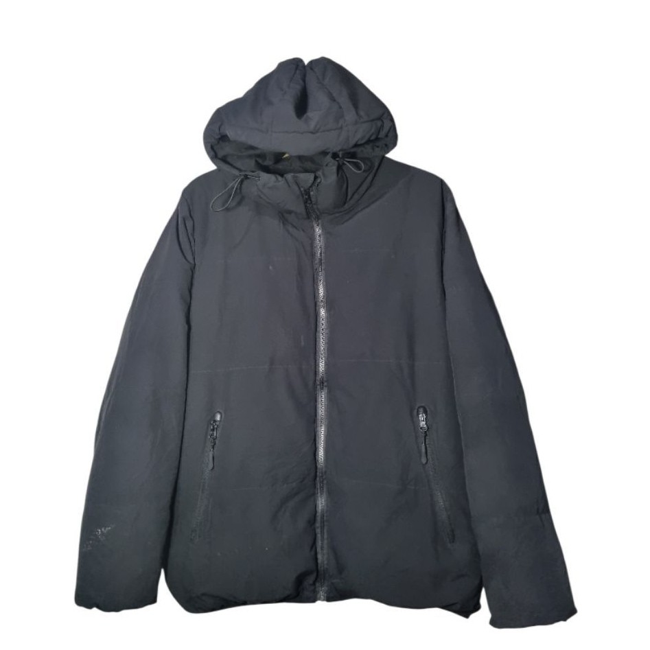 GU Puffer Padded Jacket Hitam Pekat