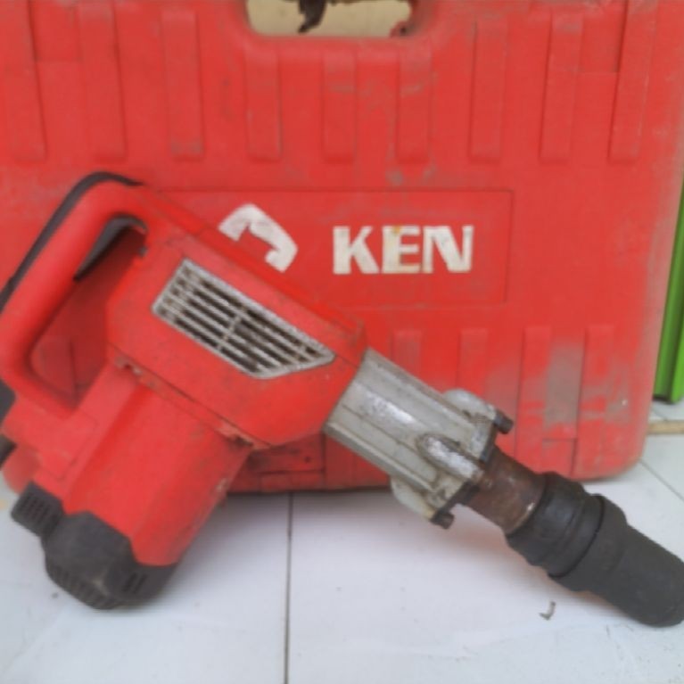 Bor Bobok Beton / Demolition Hammer Merk KEN Second Siap Kerja