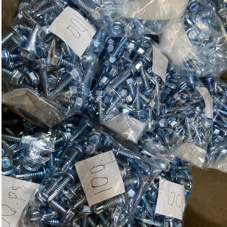 Baut Roofing Baja Ringan LION 100pcs