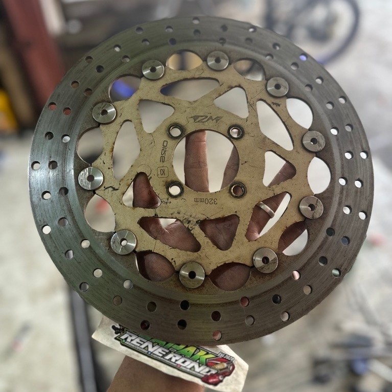 TZM YAMAHA LEBAR 300MM FLOATING AMAN