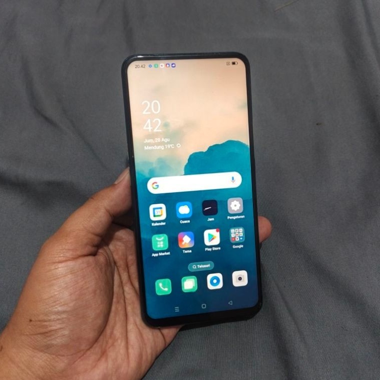 oppo f11 pro garansi resmi ori 64gb ram 6gb normal murah hp bekas sehelai murah
