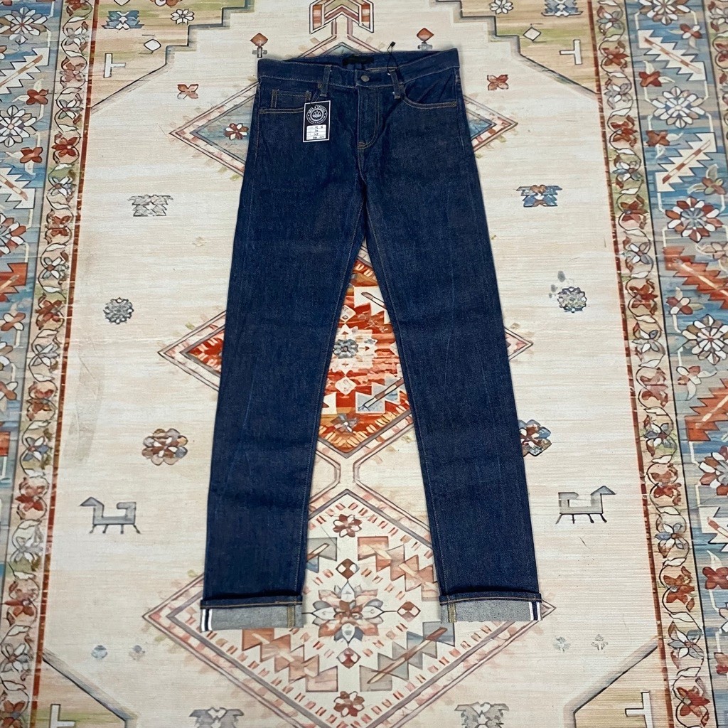 celana UNIQLO selved 30