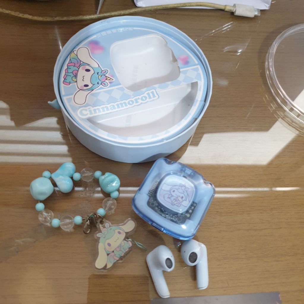 TWS Cinnamoroll Earphone Wireless Bluetooth+ Ganci Sanrio Kondisi Charger Error