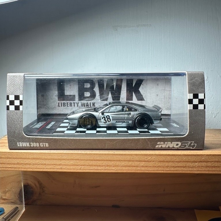 INNO64 FERRARI LBWK 308 GTB unsealed mulus